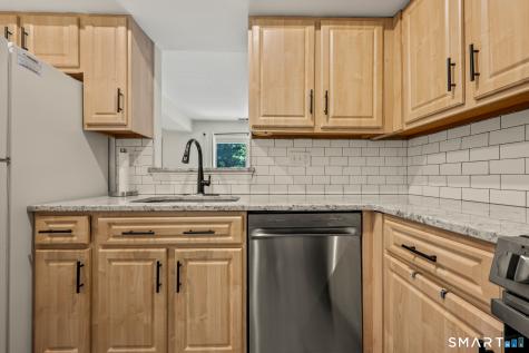190 Tomlinson Avenue Plainville CT 06062
