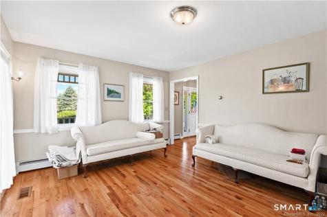 8 Genesee Lane Madison CT 06443