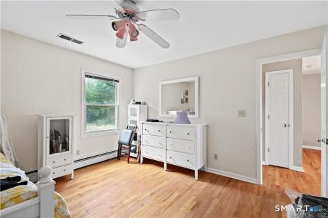 8 Genesee Lane Madison CT 06443