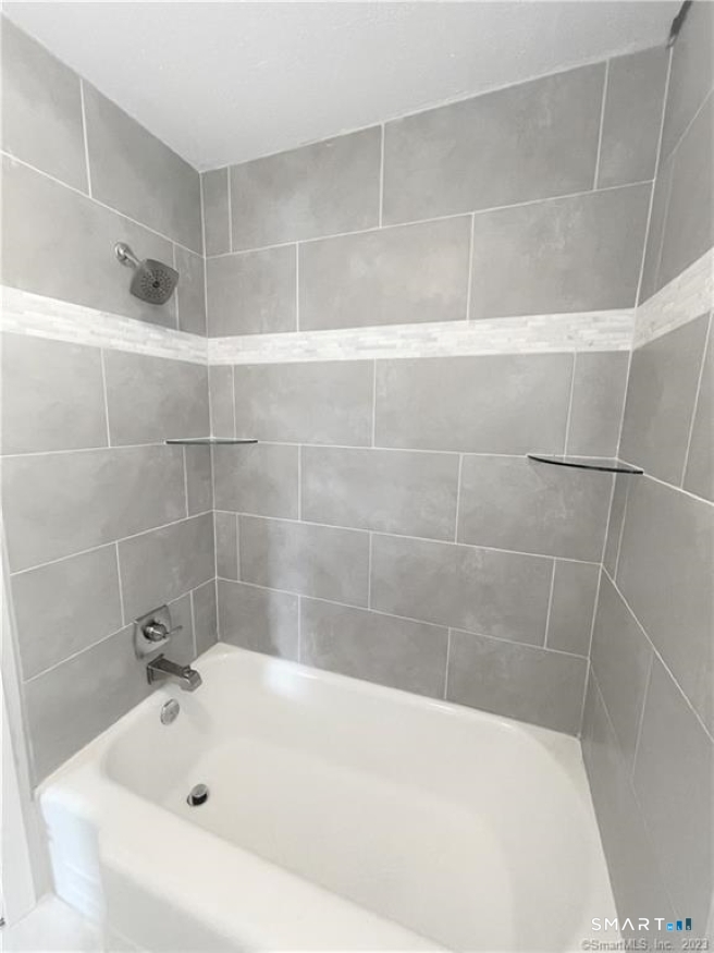 10 Treadwell Street West Haven CT 06516