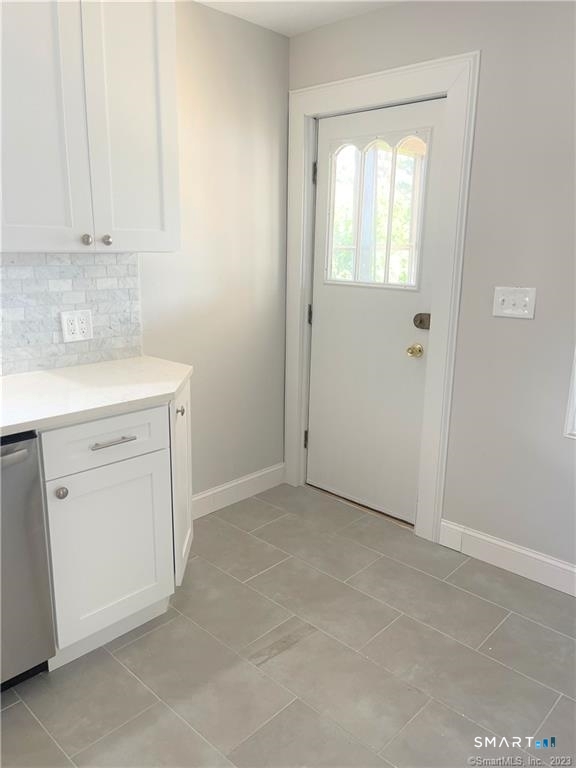 10 Treadwell Street West Haven CT 06516