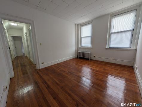 43 Granite Street New London CT 06320