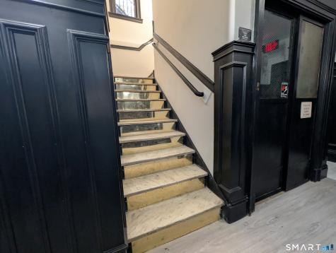43 Granite Street New London CT 06320