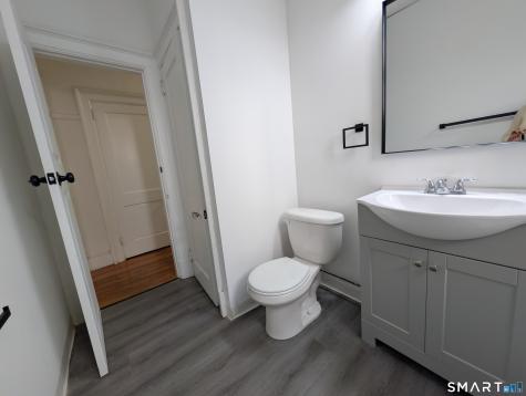 43 Granite Street New London CT 06320
