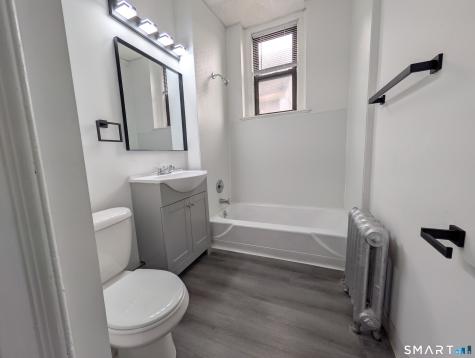 43 Granite Street New London CT 06320