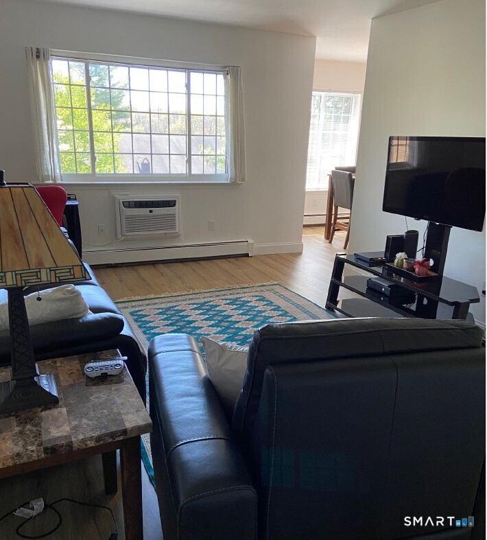 6 Canterbury Court Brookfield CT 06804