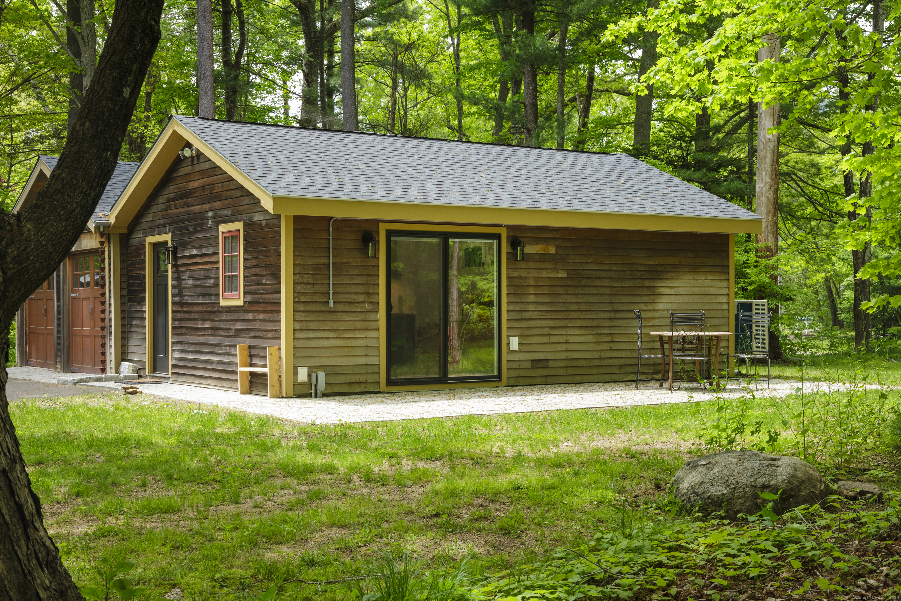 1327 Little Meadow,bldg B Road Guilford CT 06437