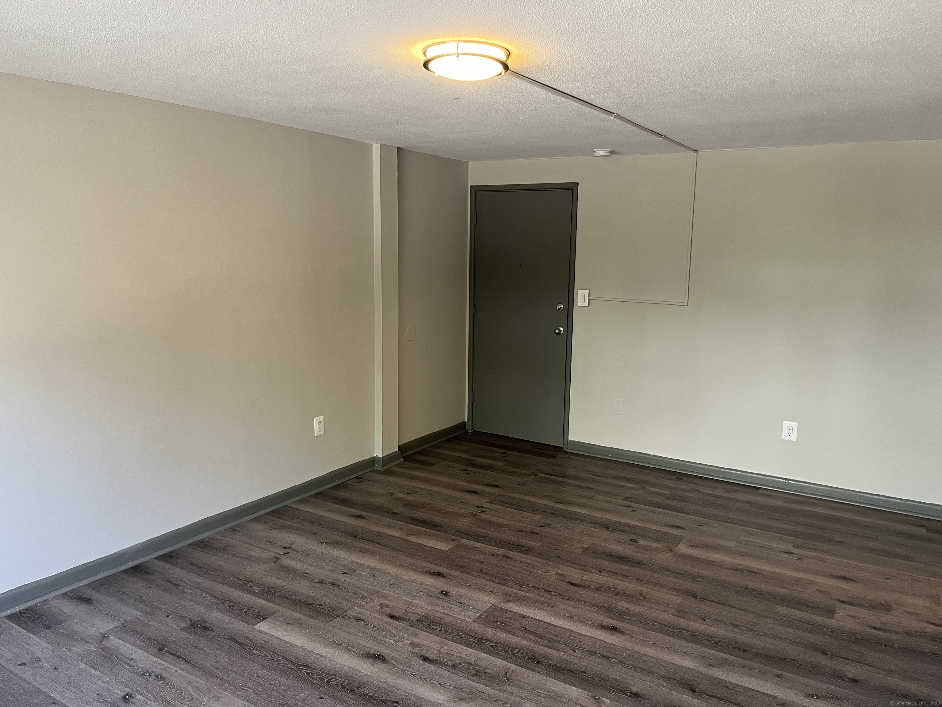 32 Cook Avenue Meriden CT 06451