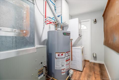 32 Hickory Street Danbury CT 06810