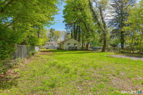 1572 Whitney Avenue Hamden CT 06517