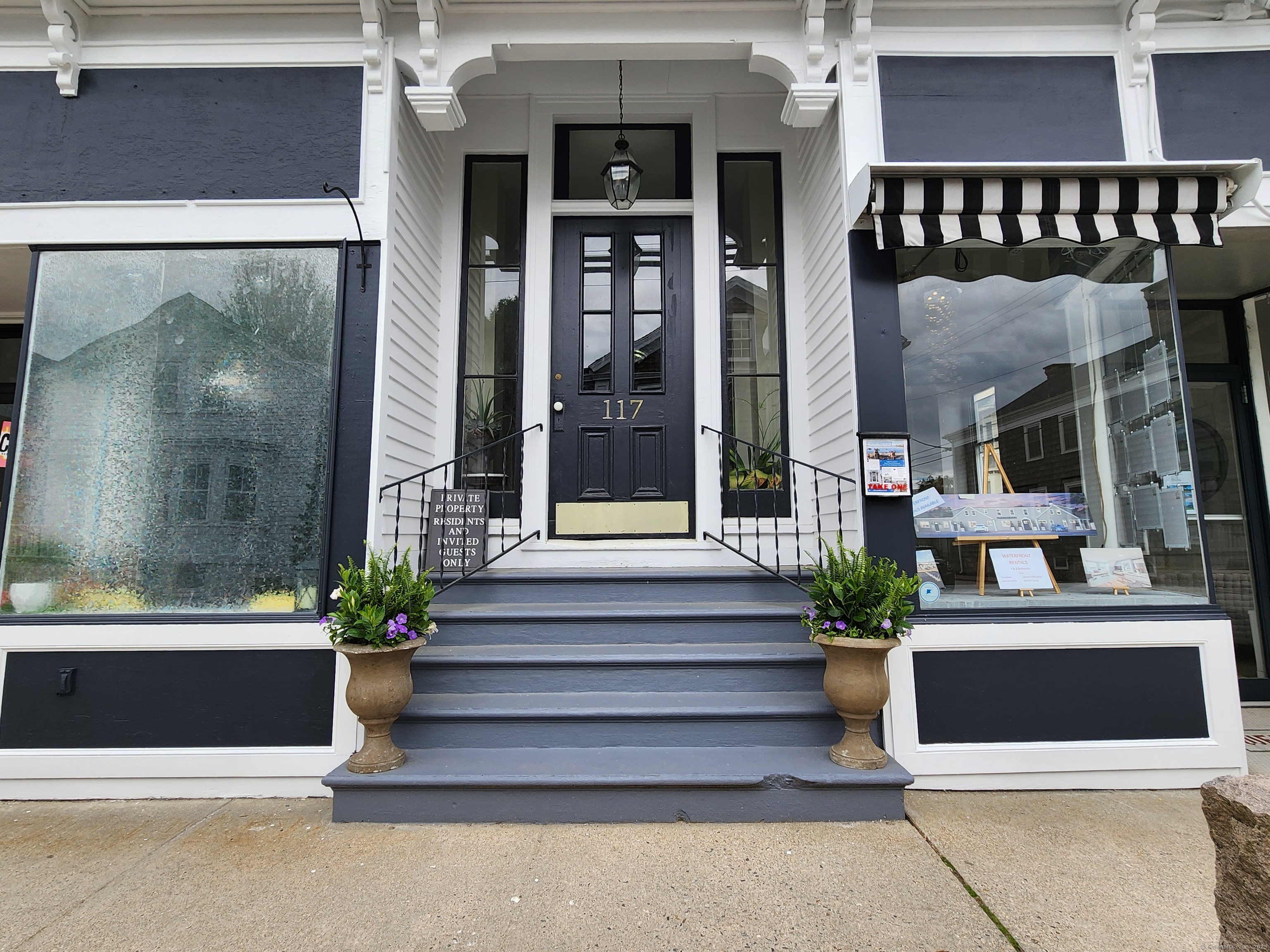 117 Water Street Stonington CT 06378