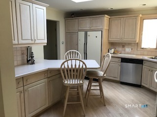 71 Beach Avenue Madison CT 06443