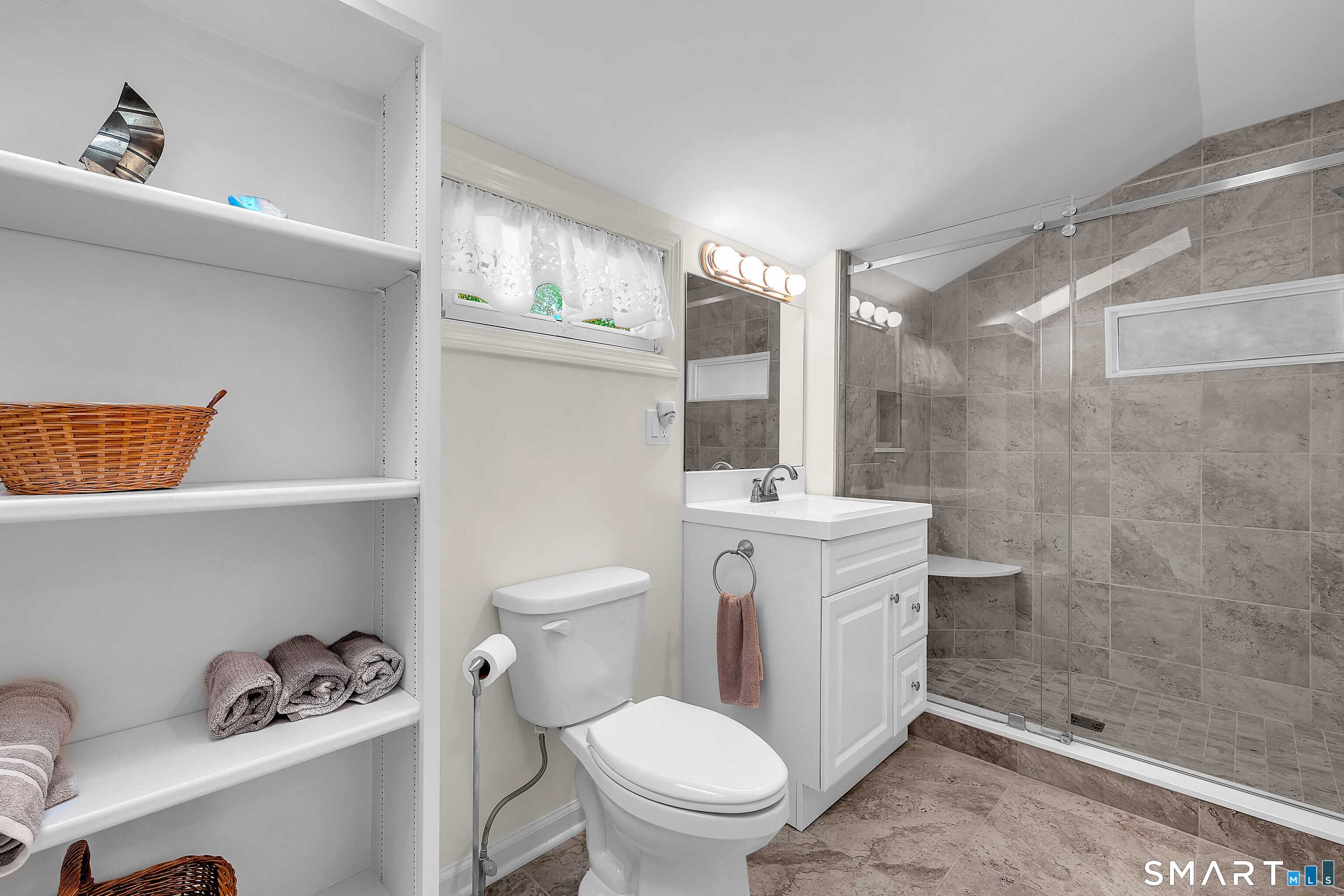 71 Beach Avenue Madison CT 06443