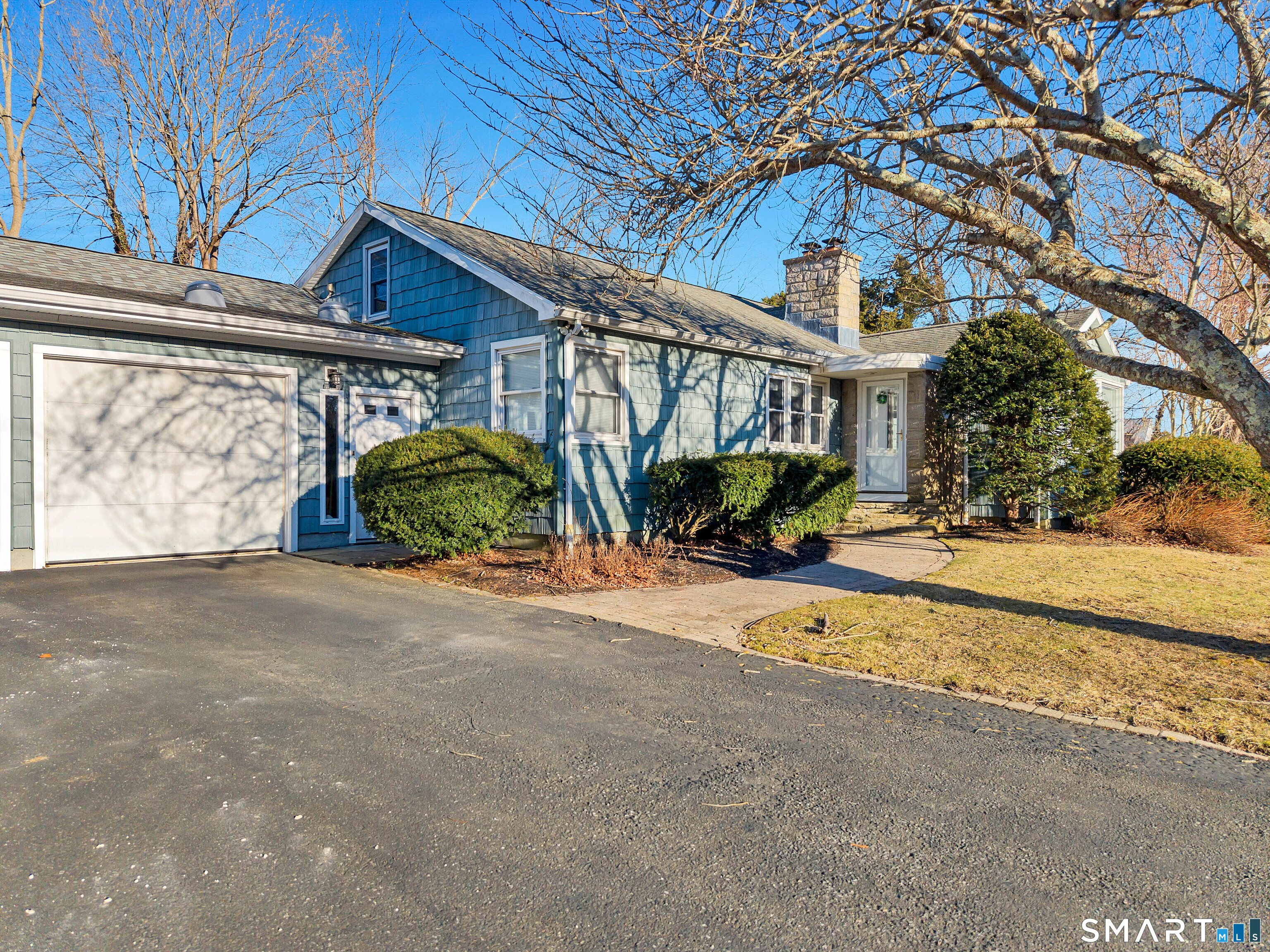 71 Beach Avenue Madison CT 06443