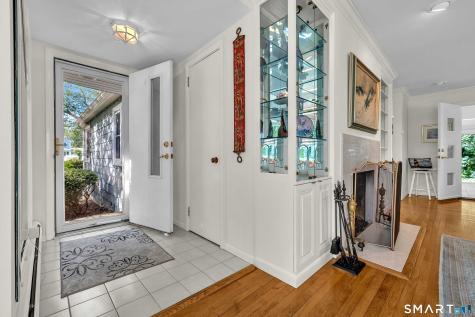 71 Beach Avenue Madison CT 06443