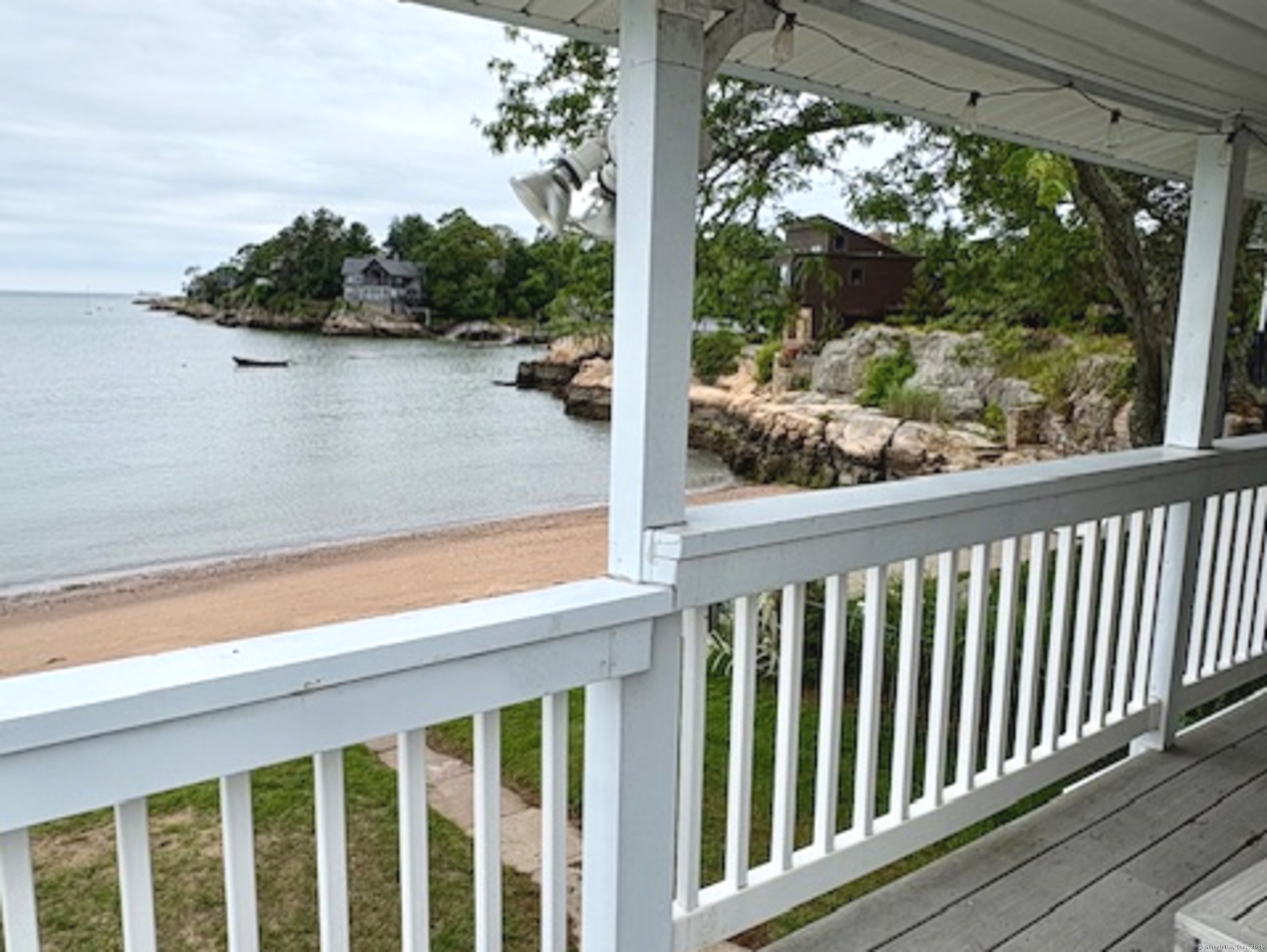 15 Beckett Avenue Branford CT 06405