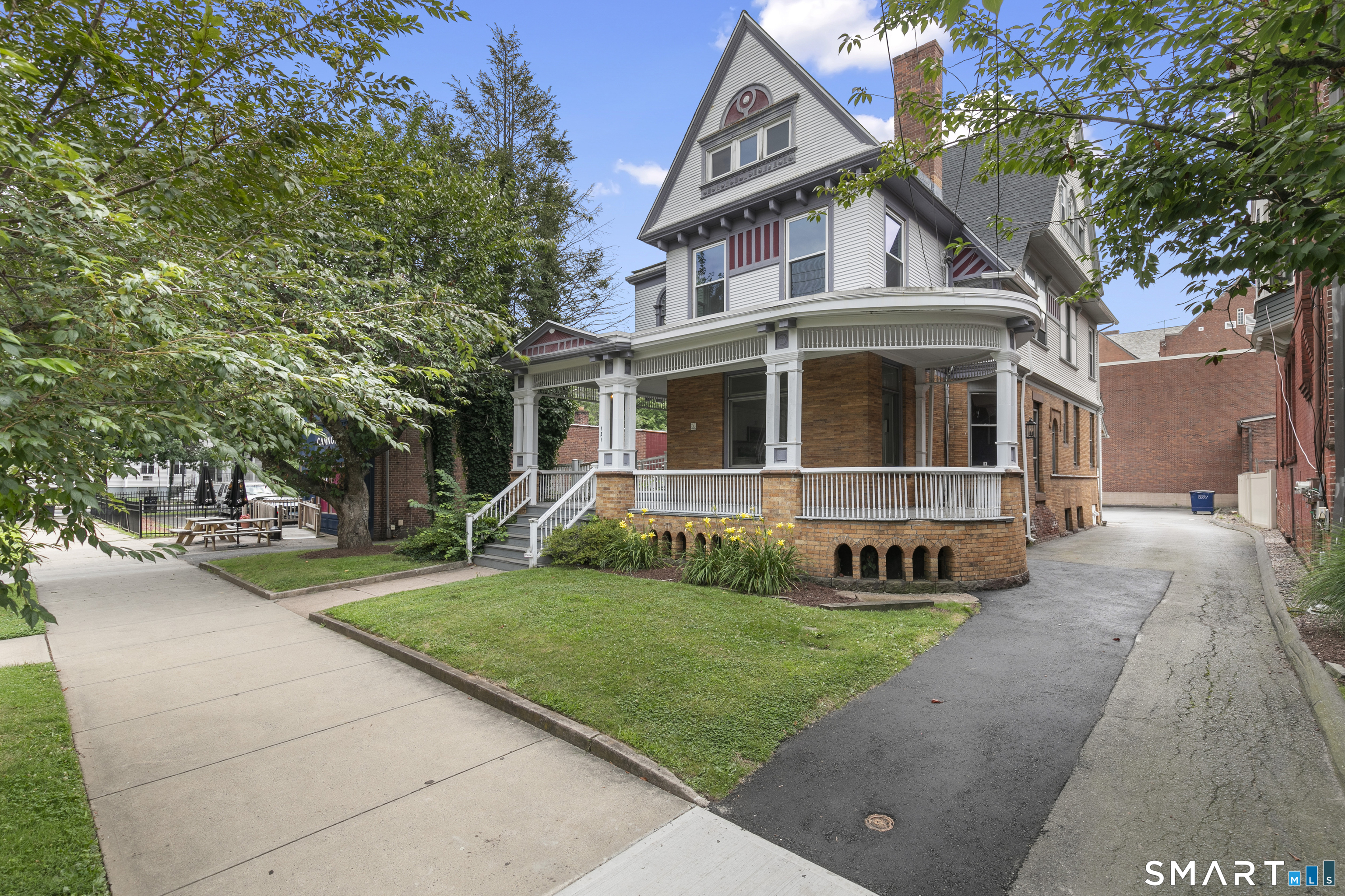 131 Dwight Street New Haven CT 06511