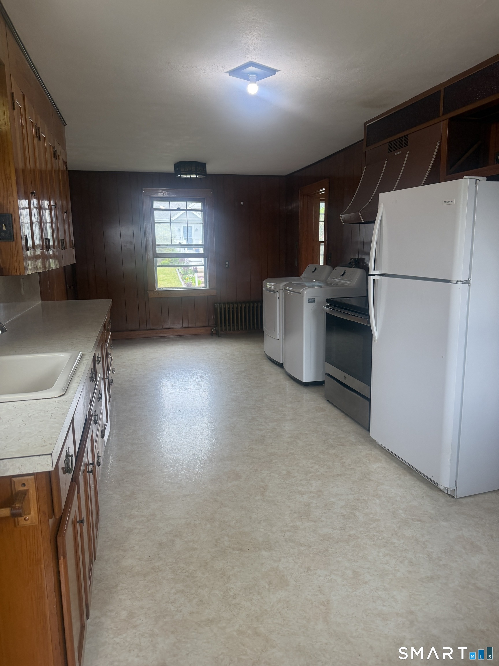 664 Noank Road Groton CT 06355