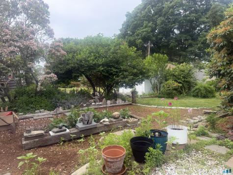 664 Noank Road Groton CT 06355