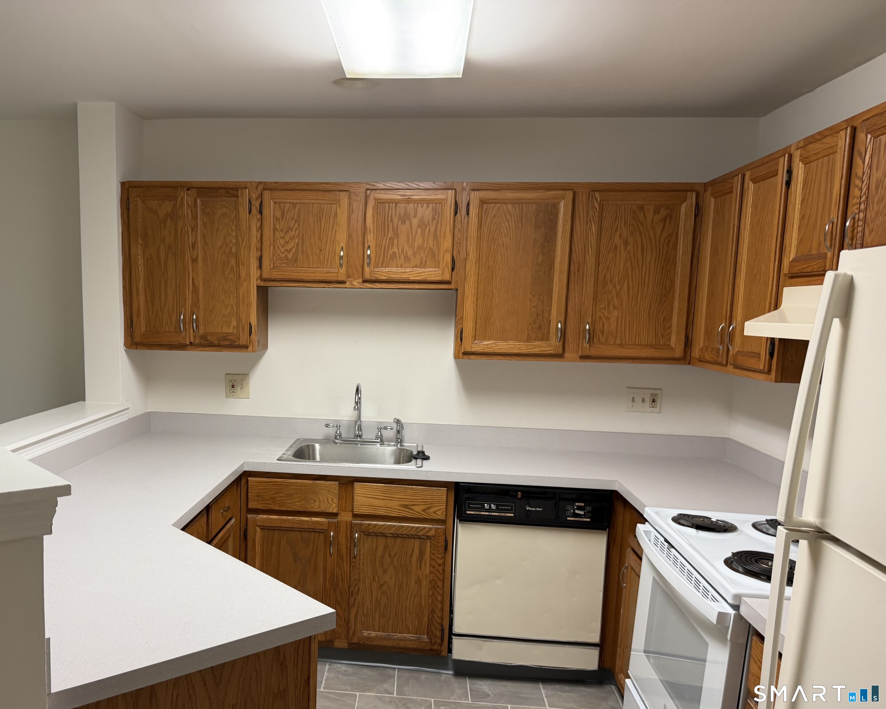 28 Rose Lane Danbury CT 06811