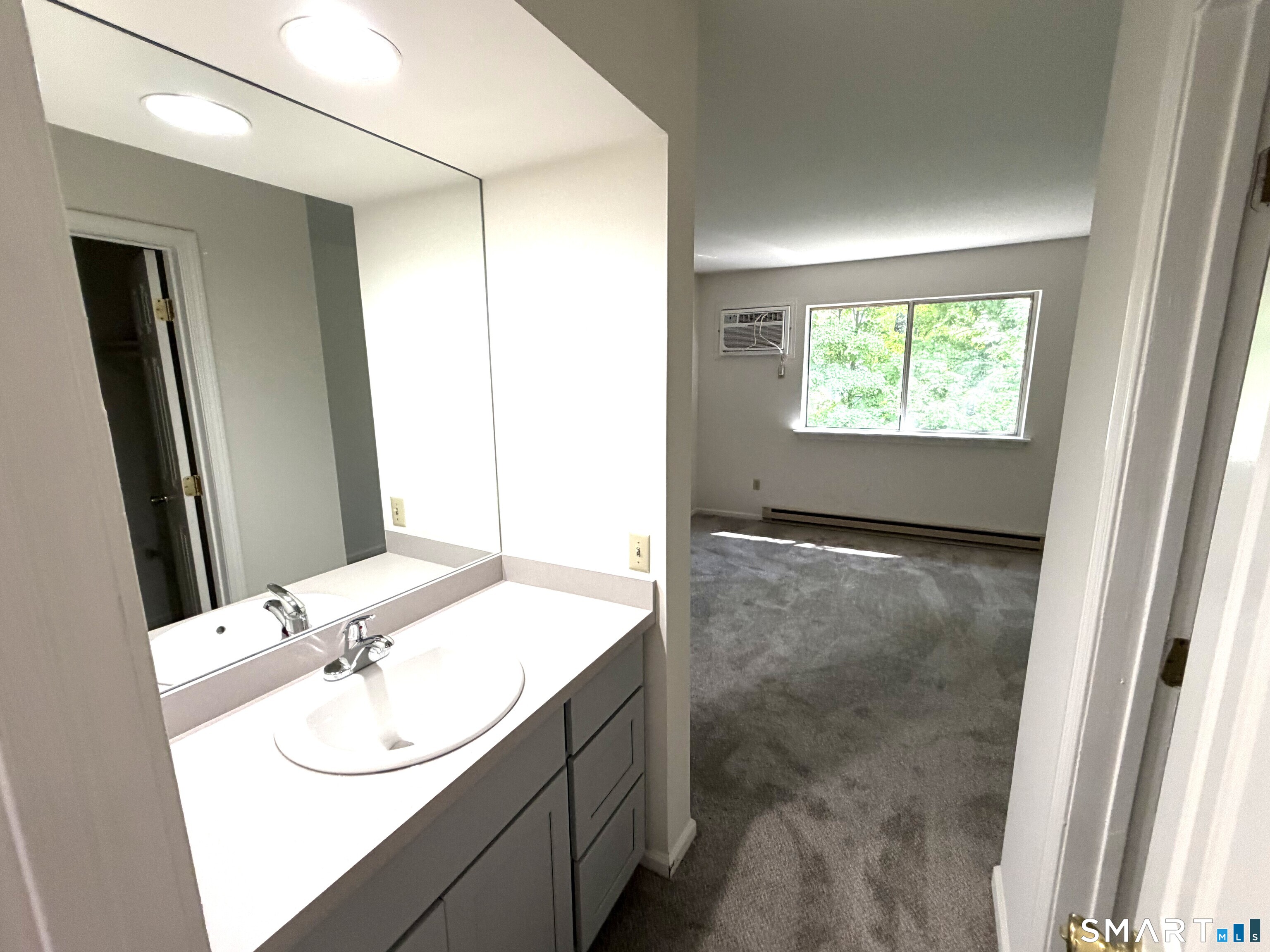 28 Rose Lane Danbury CT 06811