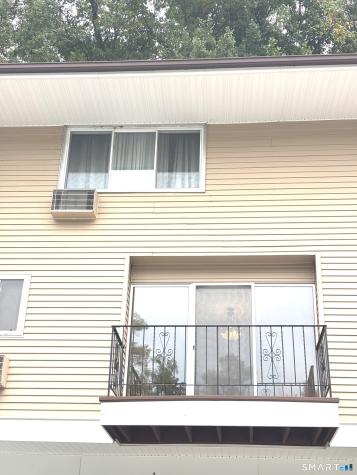 1660 Farmington Avenue Farmington CT 06085