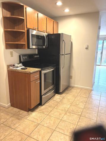 1660 Farmington Avenue Farmington CT 06085