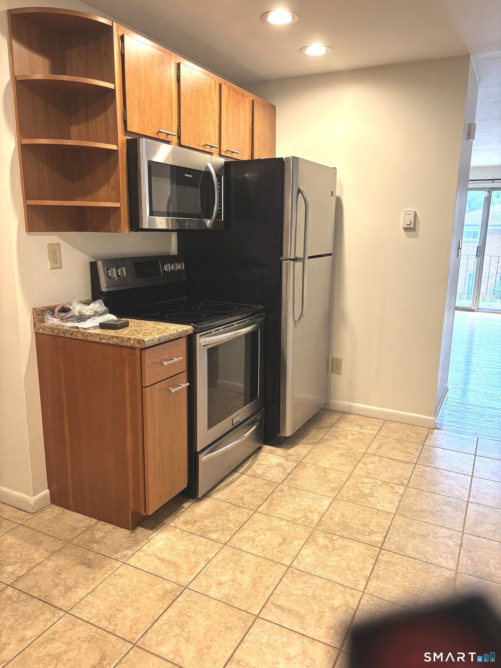 1660 Farmington Avenue Farmington CT 06085