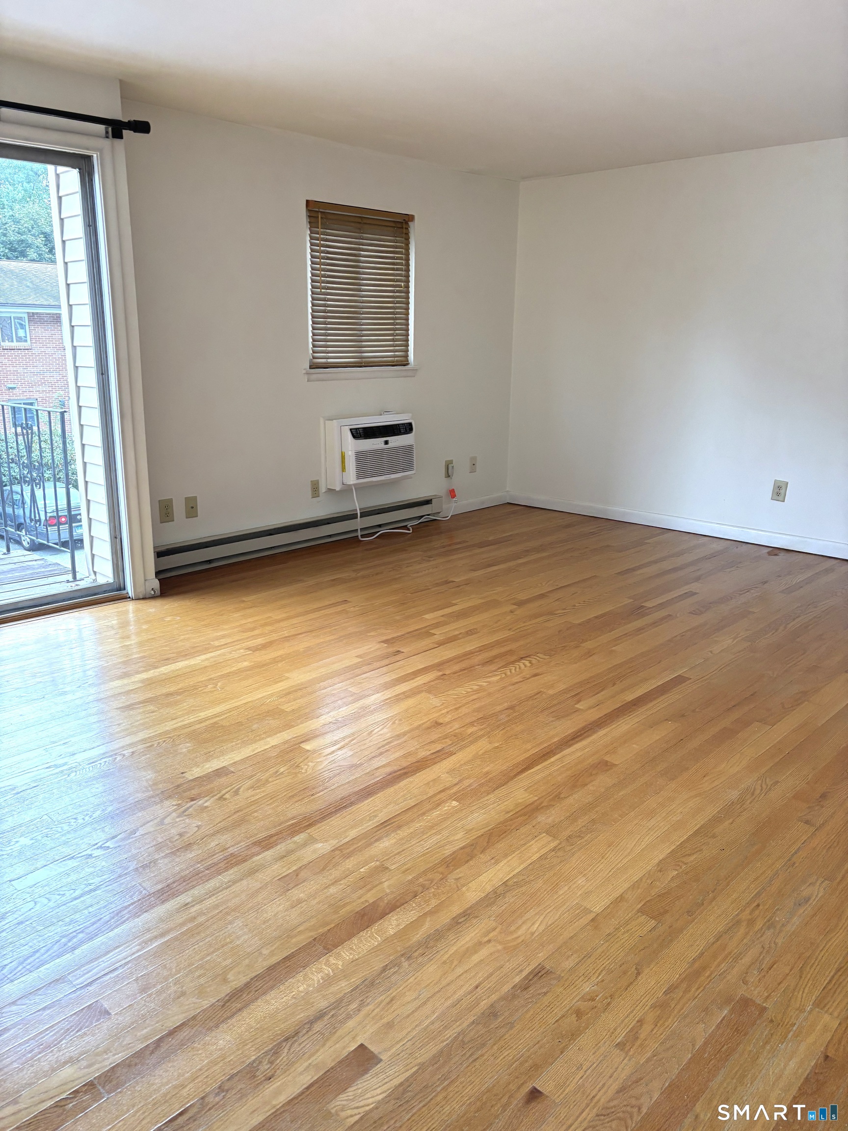 1660 Farmington Avenue Farmington CT 06085