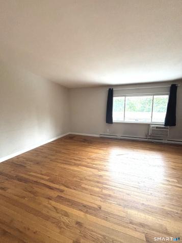 1660 Farmington Avenue Farmington CT 06085
