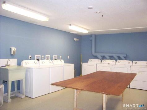 40 Firetown Road Simsbury CT 06070