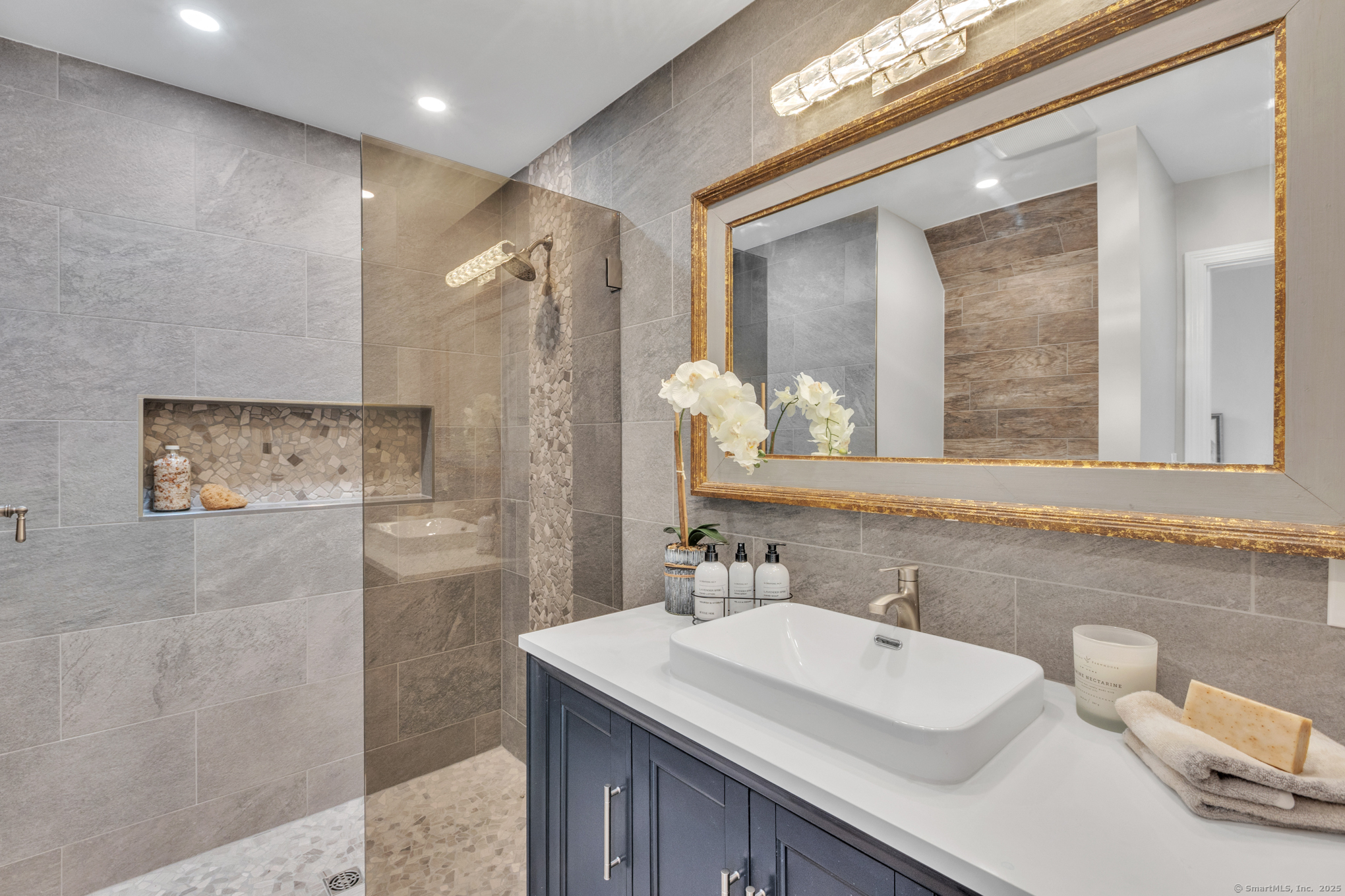 16 Maple Street Vernon CT 06066