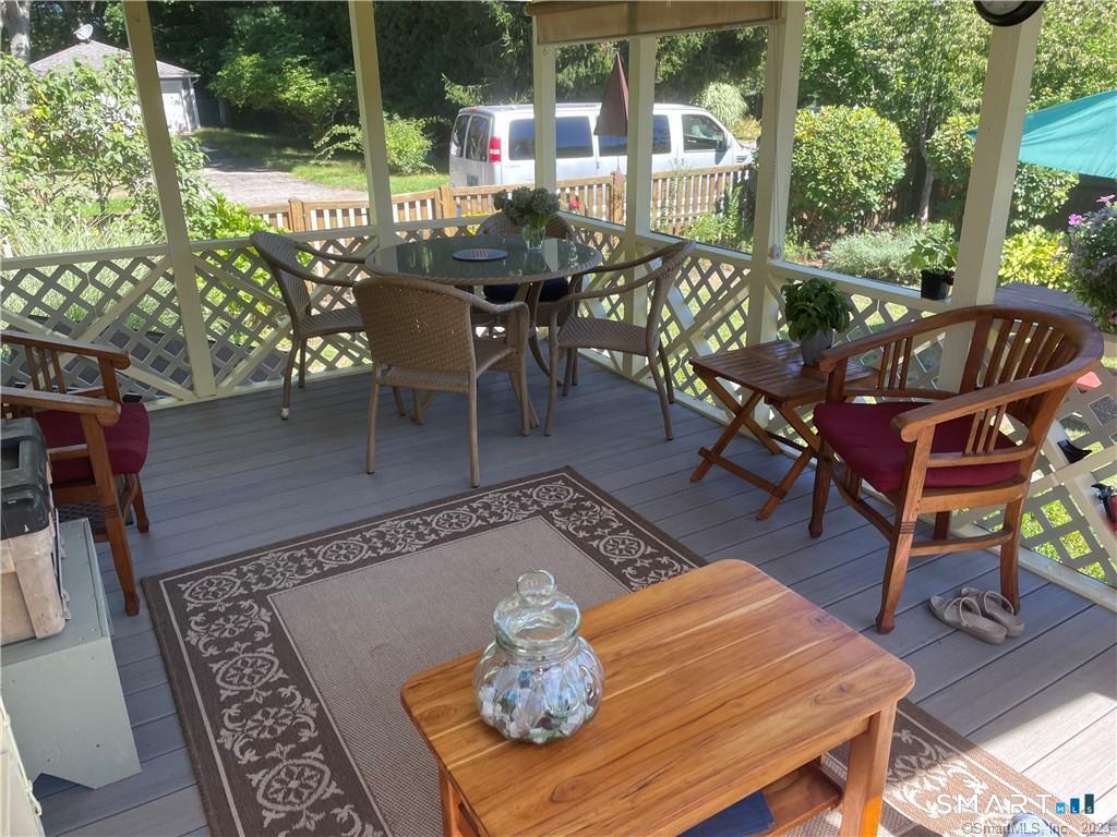 17 Wolcott Avenue Stonington CT 06378