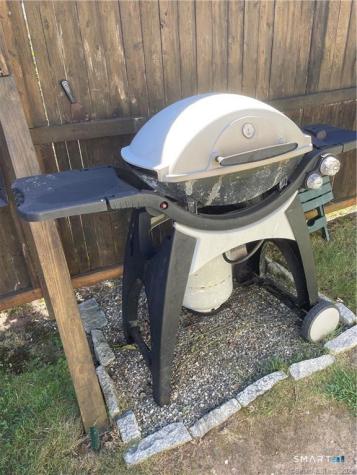 17 Wolcott Avenue Stonington CT 06378