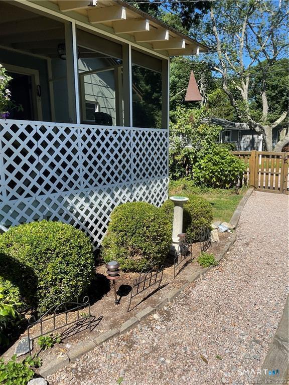 17 Wolcott Avenue Stonington CT 06378