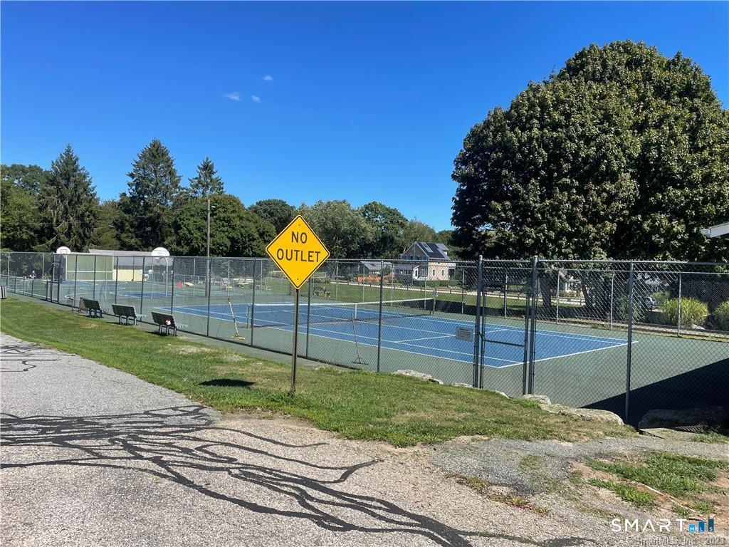 17 Wolcott Avenue Stonington CT 06378