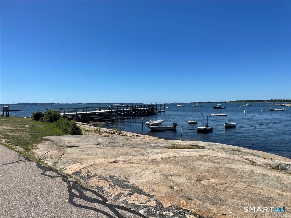 17 Wolcott Avenue Stonington CT 06378