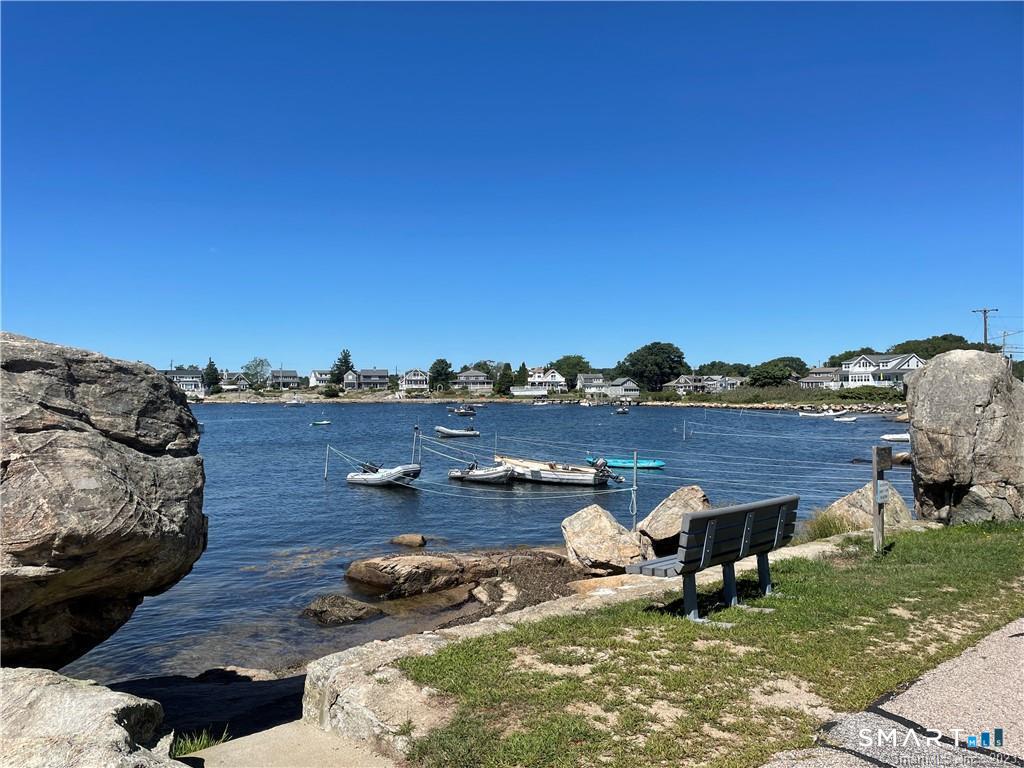 17 Wolcott Avenue Stonington CT 06378