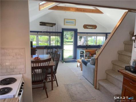17 Wolcott Avenue Stonington CT 06378