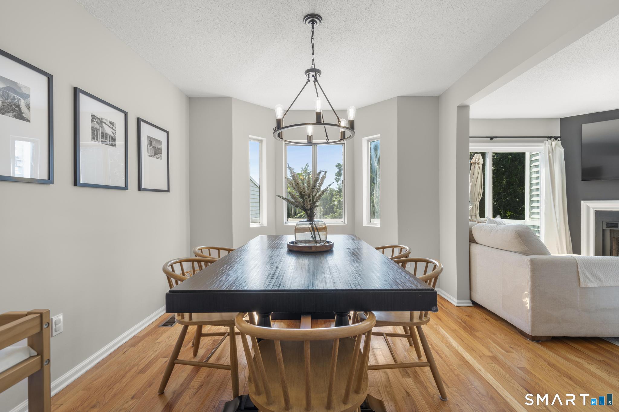 18 Tulip Drive Seymour CT 06483
