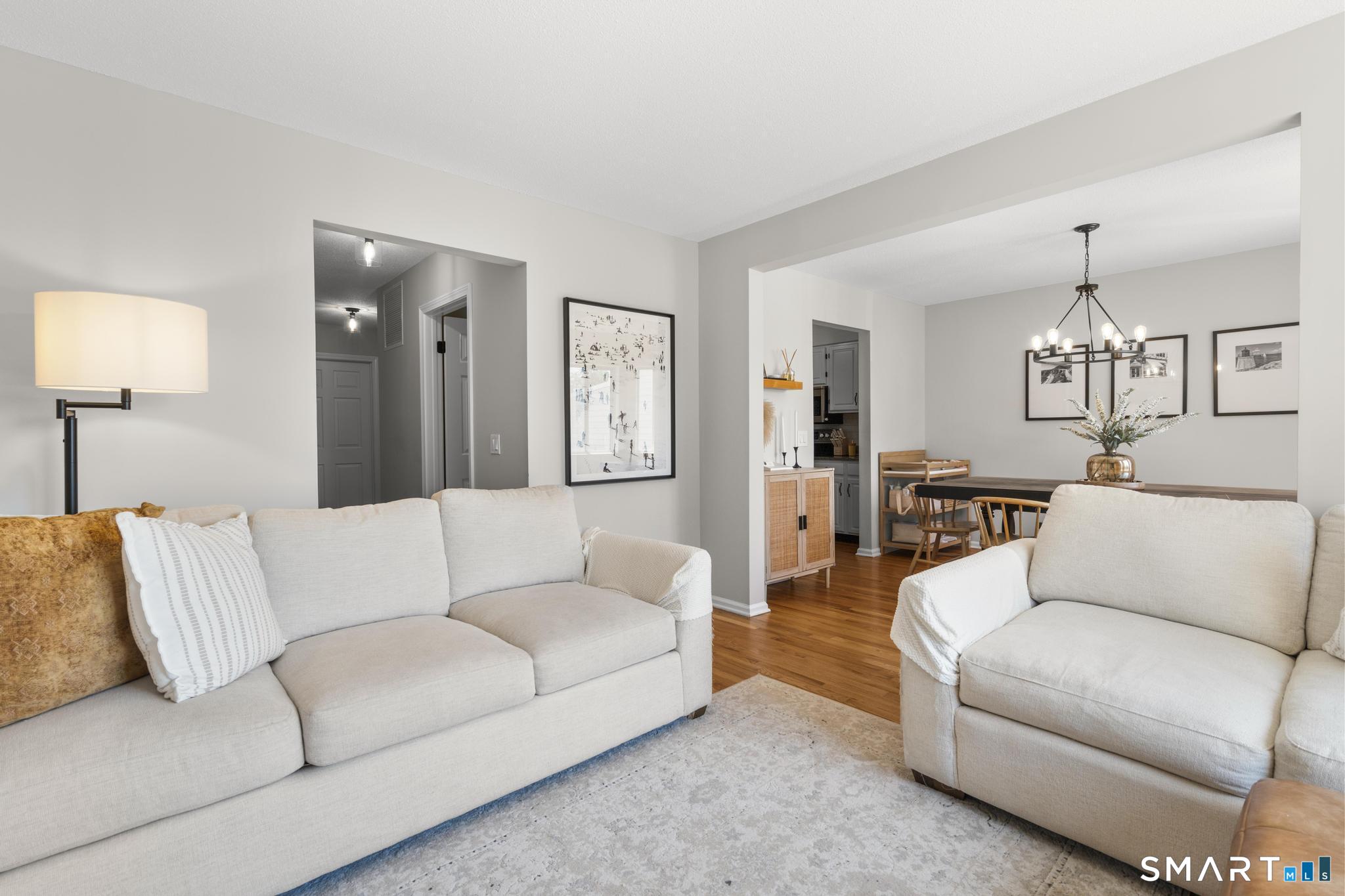 18 Tulip Drive Seymour CT 06483