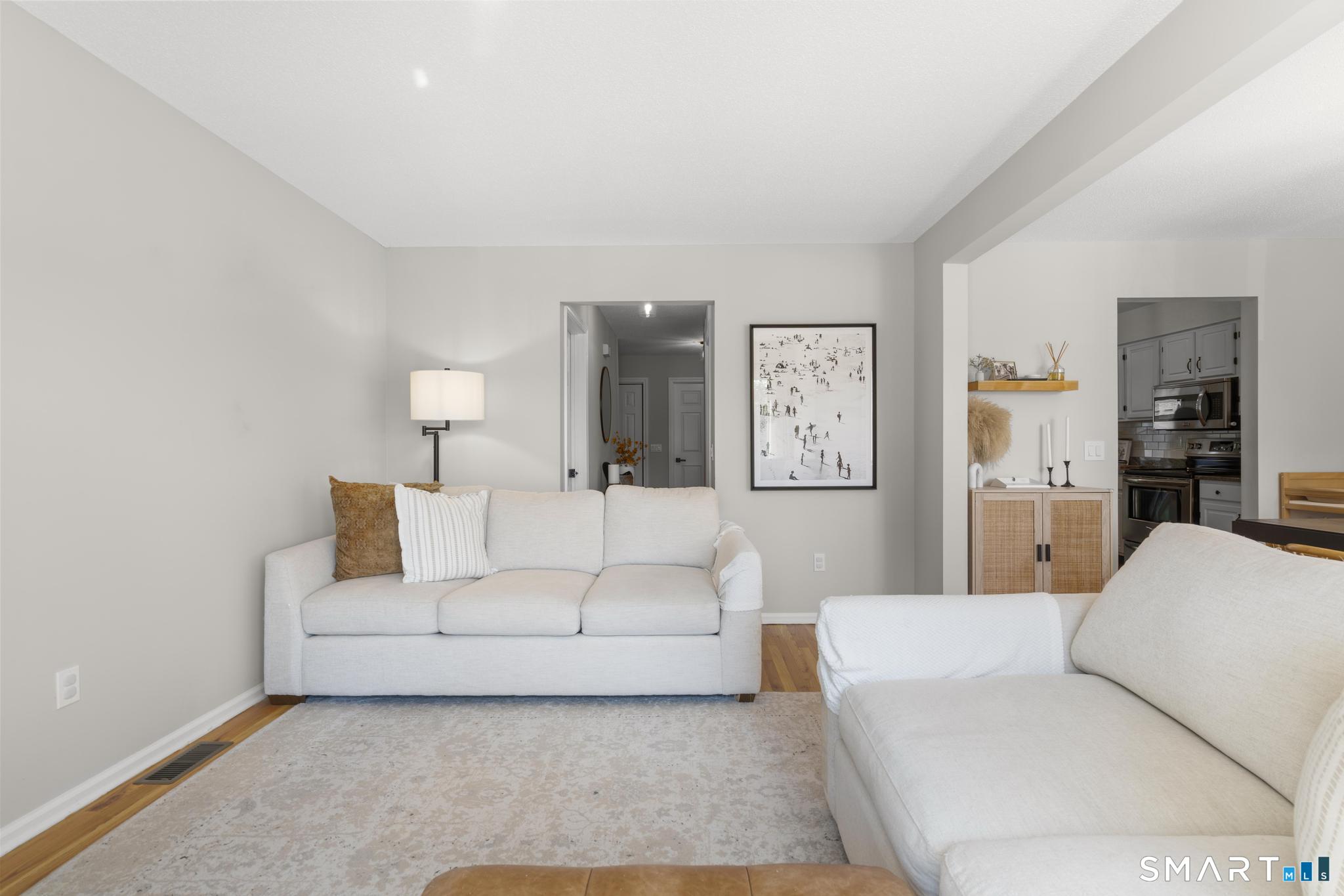 18 Tulip Drive Seymour CT 06483