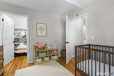 18 Tulip Drive Seymour CT 06483