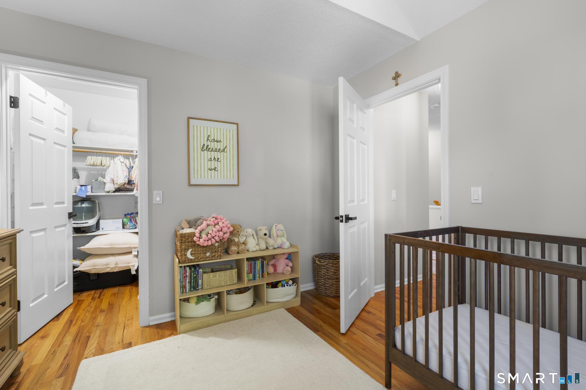18 Tulip Drive Seymour CT 06483
