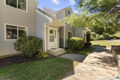 18 Tulip Drive Seymour CT 06483