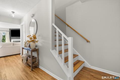 18 Tulip Drive Seymour CT 06483