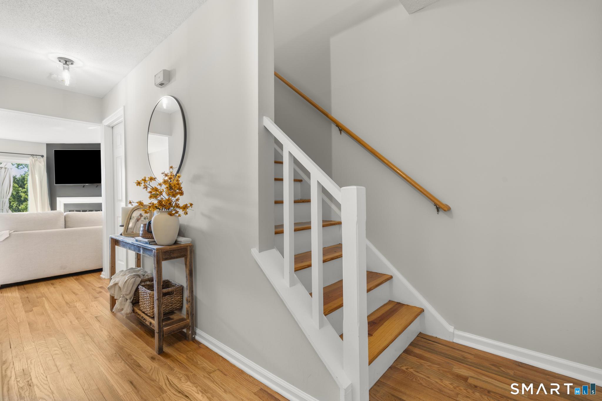 18 Tulip Drive Seymour CT 06483