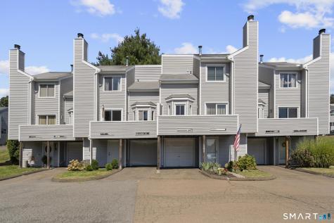 18 Tulip Drive Seymour CT 06483
