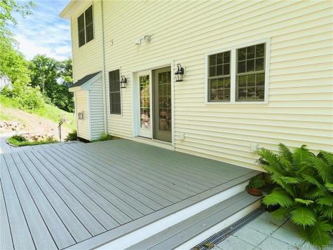 71 Ledges Road Ridgefield CT 06877