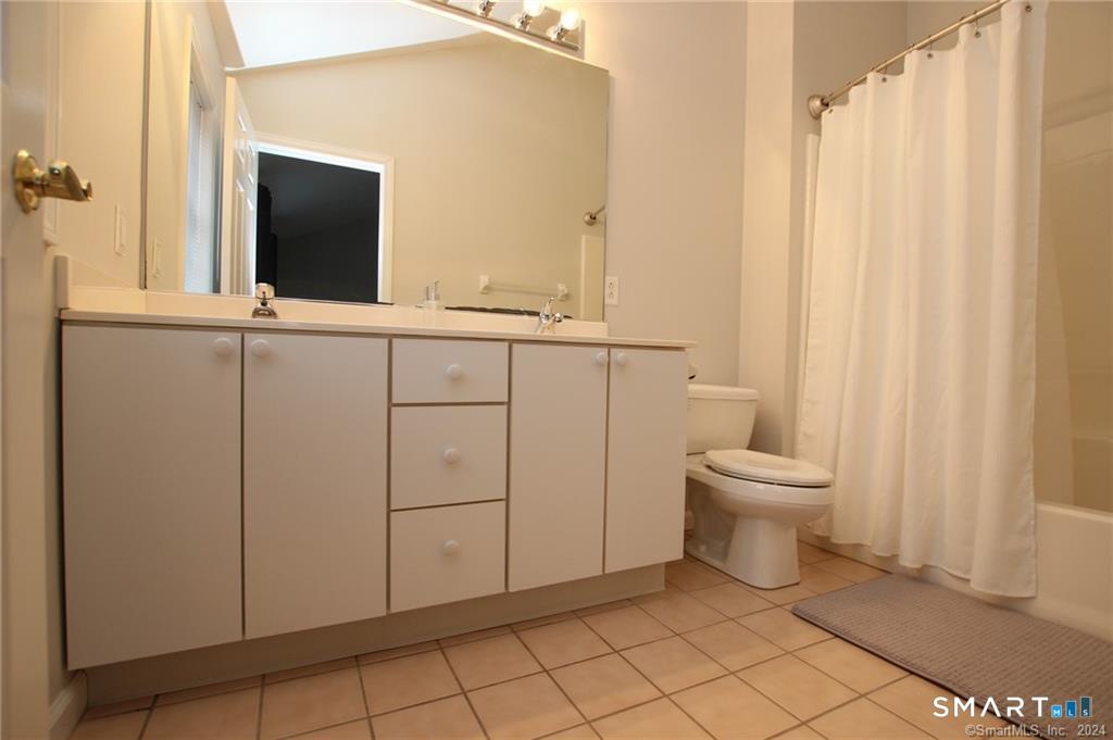 303 Larson Drive Danbury CT 06810